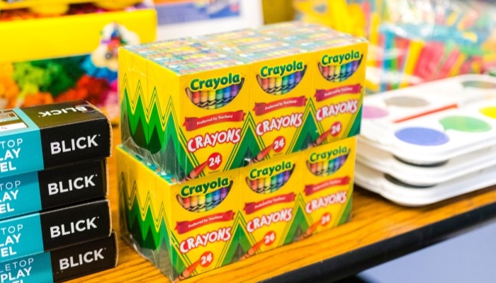 Art Supplies—Wren Avenue Elementary | United States 2020